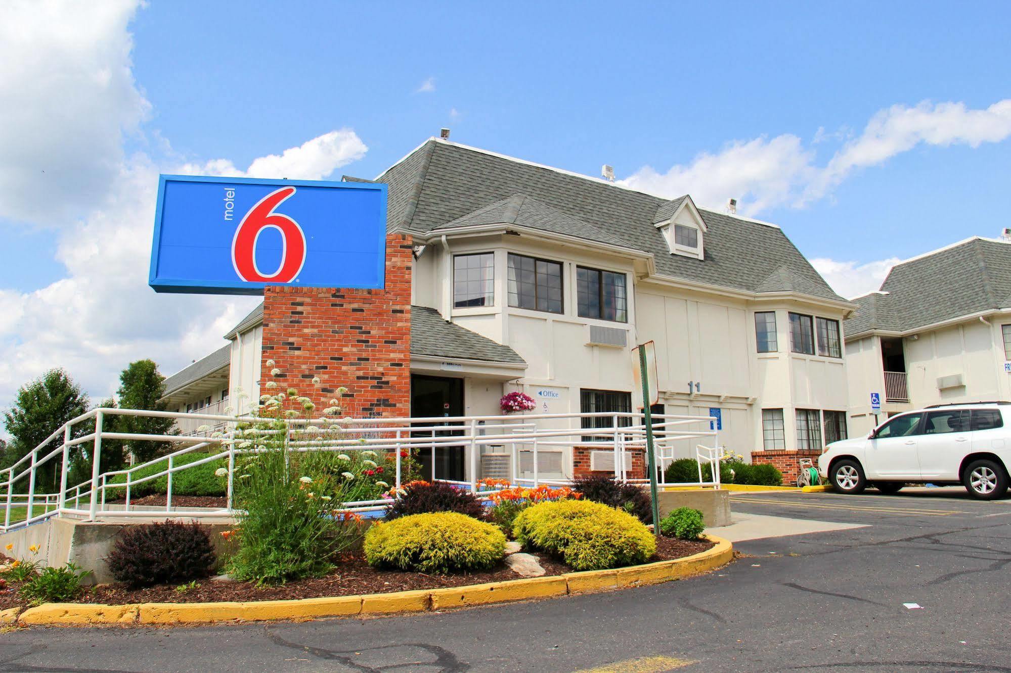 Motel 6-Enfield, Ct - Hartford Exteriör bild